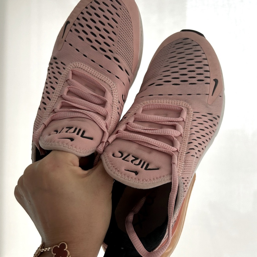 Nike air us6.5 women Gently used and washed